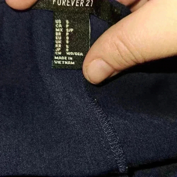 Forever 21 Womans Romper Size S - Picture 10 of 10